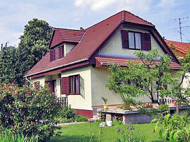 Schönes Haus am Balaton - Immobilien - Torrevieja