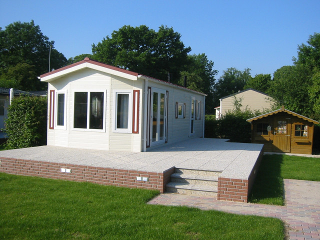 Chalet zur vermieten in direkter nahe Badesee in holland   nahe Arnheim   - Camping - Lathum