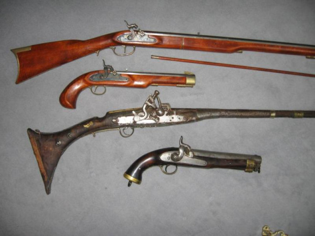 Suche Perkussion,Steinschloss,Schnappschloss u.s.w.  - Sammlungen - plön