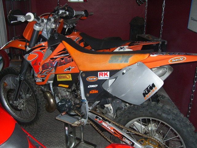 Motorcrossmaschine Marke KTM  250 ccm - Motorraeder und Teile nach Marken - Hamburg