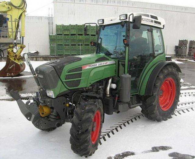 Fendt 209 P Vario-Preis:14.000 EUR - Nutzfahrzeuge - Bad Lauterberg