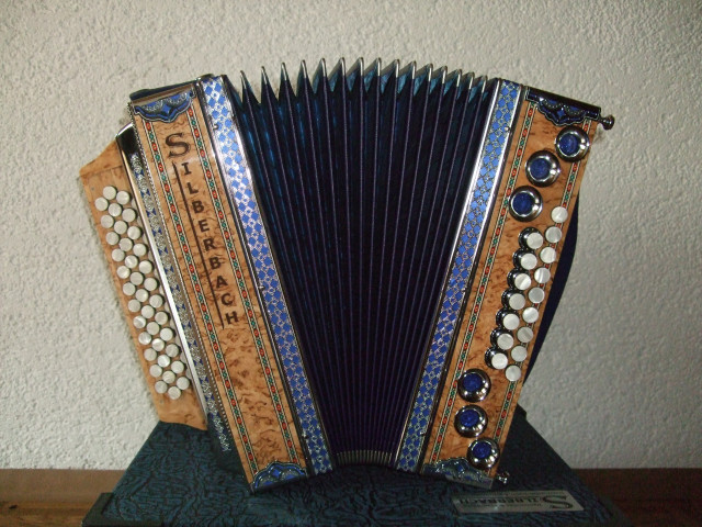 Verkaufe Steirische Harmonika - Musik - Oberreute