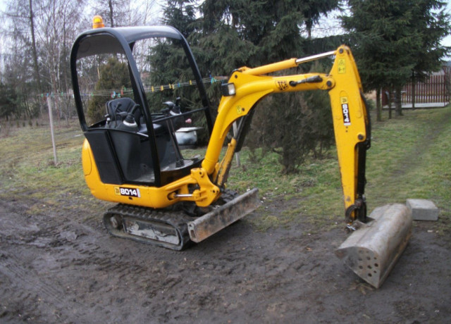  Minibagger JCB  8014 fur 2450 EUR - Nutzfahrzeuge - Berlin