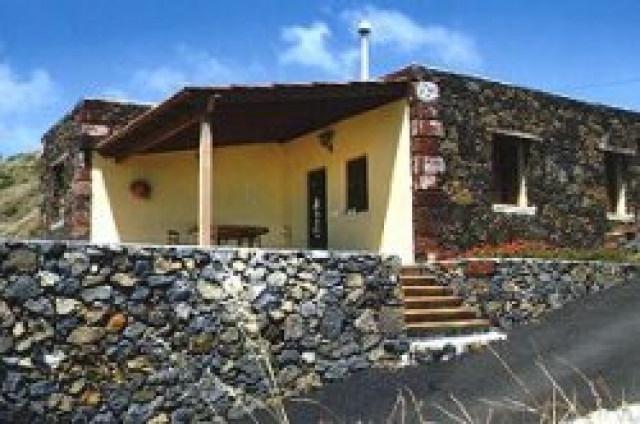 Ferienhausvermietung auf den Kanaren- Casa Lagel auf El Hierro - Ferienwohnung Haus - La Listada