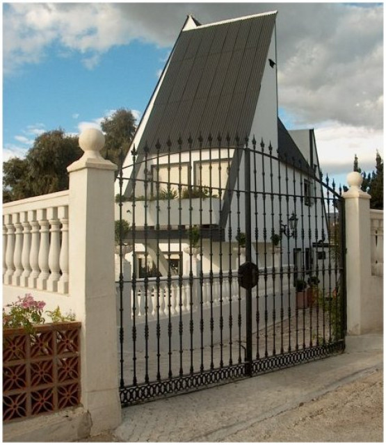 Spanien - Costa del Sol, exkl.DesignerVilla am Meer, m. Pool - Immobilien - Uetersen