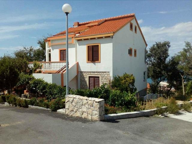 Ferienwohnung bis zu 4 Personen in Kroatien Rtina Miocici, 2+2, Zadar - Urlaub Reise - Rtina Miocici