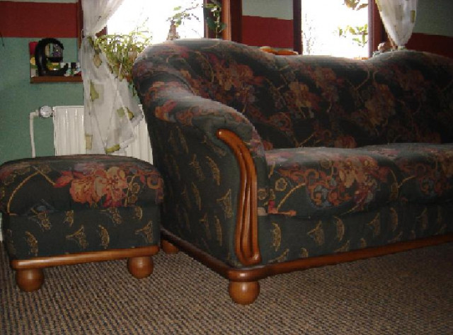 Couch zu verschenken! - Moebel Haushalt - Itzehoe