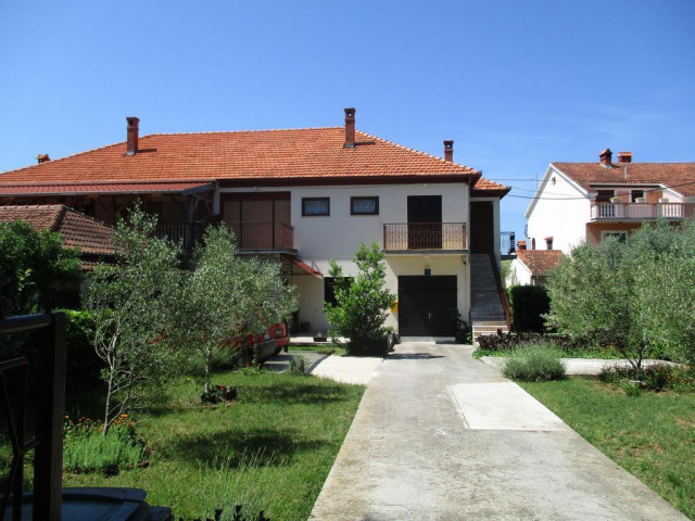 Ferienwohnung in Zadar Kroatien bis 8 Personen Borik Dalmatien - Urlaub Reise - Zadar