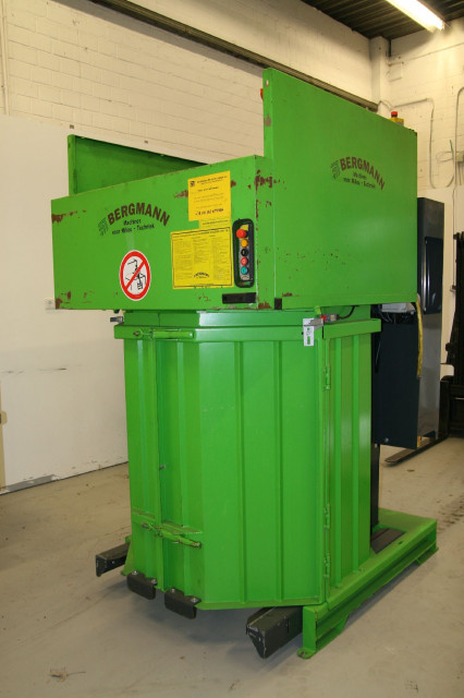 Papierpresse, Müllpresse, Foliepresse, Ballenpresse - Buero Geschaeft - Anröchte