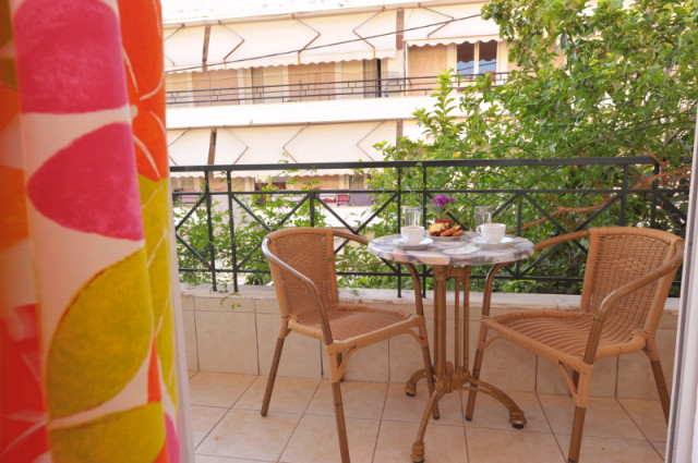 Viel Gastfreundschaft und familiäre Atmosphäre in den Armonia Appartements im Ku - Urlaub Reise - Loutra Edipsou