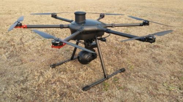 Yuneec Tornado H920 mit 2 ST24 und V18 HD Drohne Hexacopter Hubschrauber - Modellbau - Moers