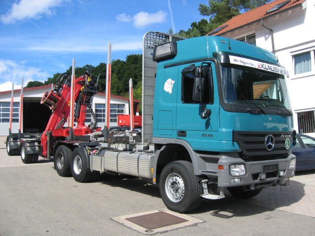 Holztransporter, DB 2646 6x4  mit Kran Fa. Scherf 07451-53830 - Nutzfahrzeuge - Horb