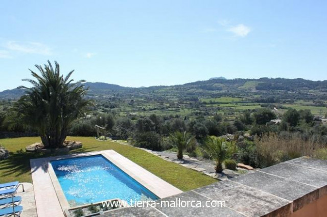 Wunderschöne Finca mit Pool im Tal von Son Macia auf Mallorca - Immobilien - Son Macia 