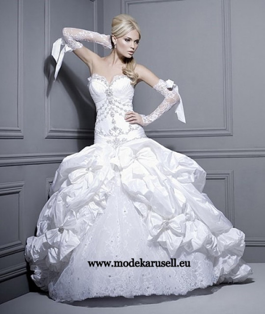 Märchen Brautkleid 2013 Hochzeitskleid von Modekarusell - Kleidung Schmuck Accessoires - London