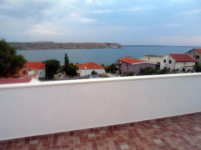 2 Ferienwohnungen bis zu 4 Personen in Kroatien Strand 150 m Dalmatien Zadar - Urlaub Reise - Razanac