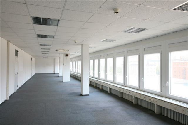 ***MODERNE BÜROFLÄCHE FÜR INDIVIDUALISTEN! Mit Top-Anbindung für 279 €/Monat***  - Immobilien - Bremen 