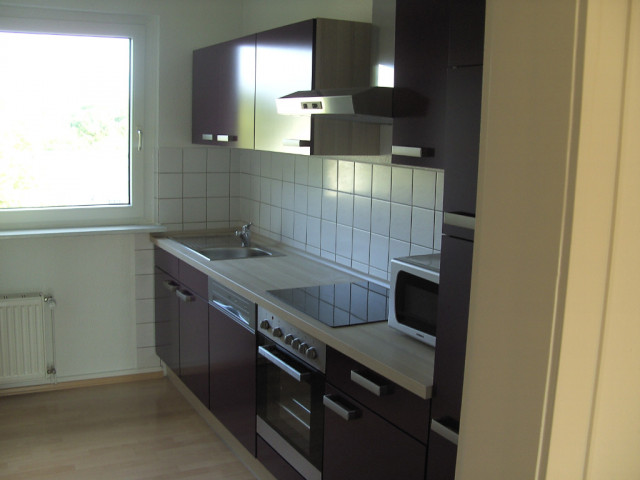 Neuwertige Küchenzeile mit Elektrogeräten - Moebel Haushalt - Duisburg