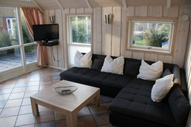 Ostsee-Ferienhaus Tamino mit Whirlpool, Kamin, Sauna und Internet - Urlaub Reise - Schönberg-Brasilien