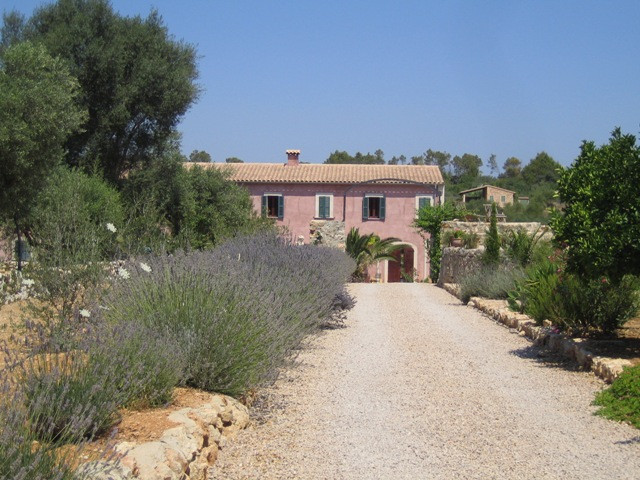 Hochwertiges landestypisches Anwesen für die Großfamilie bei Costix Mallorca - Immobilien - San Lorenc, Mallorca