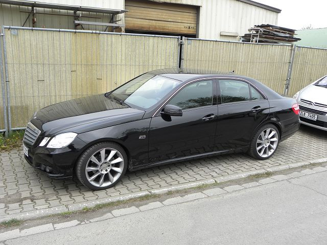 Mercedes Benz W212   E 220 CDI DPF BlueEFFICIENCY - Auto Specials - Brensbach
