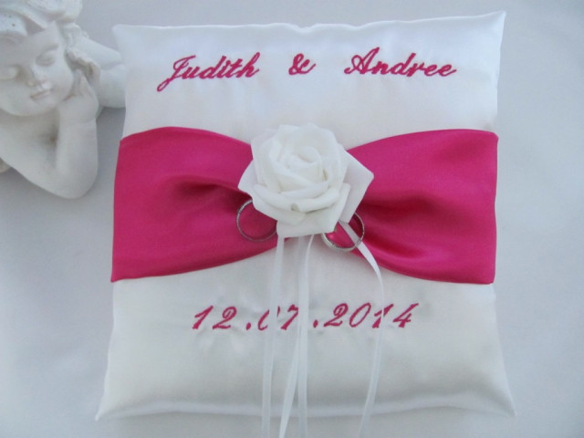 Ringkissen Pink Lady Hochzeit - Kleidung Schmuck Accessoires - Berlin