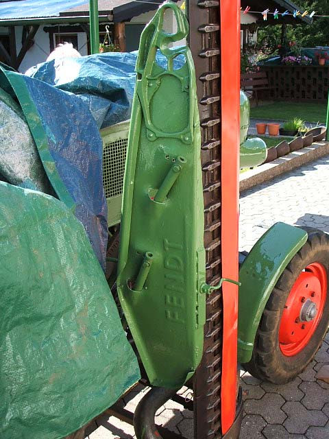 Busatis Mähbalken von Fendt Farmer 2 - Nutzfahrzeuge - Schluechtern