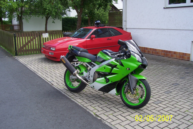 KAWASAKI ZX - 6 R Ninja - Motorraeder und Teile nach Marken - wölfersheim