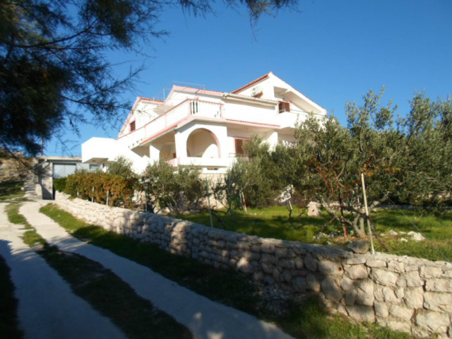 Familienurlaub im Ort Rtina Miocici bei Zadar Ferienwohnung 6 - 8 Personen mit d - Urlaub Reise - Rijeka