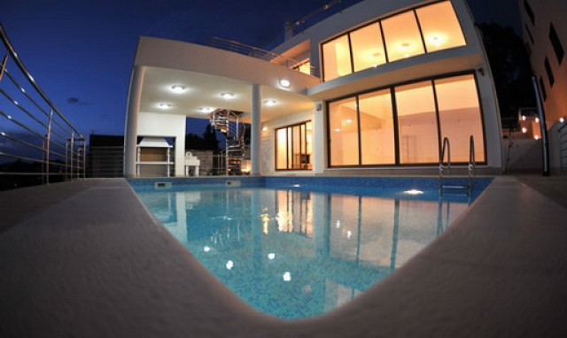 Kroatien; Primosten; Luxus-Villen mit Pool  - Immobilien - Primosten