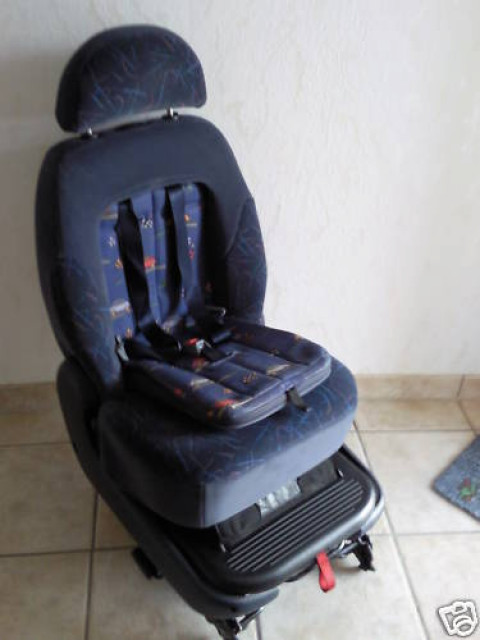 Ford Galaxy, VW Sharan, Seat Alhambra Autositz mit Kindersitz - Auto Zubehoer - wolfenbüttel