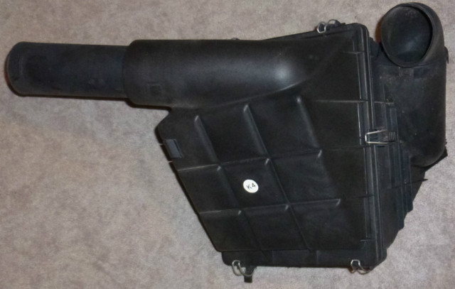 Luftfilter für Mercedes-Benz C-Klasse W202 und andere A 1110940202  - Auto Teile - Einbeck