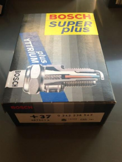 Autoteile Sonderposten Bosch Zündkerzen - Auto Teile - Görlitz