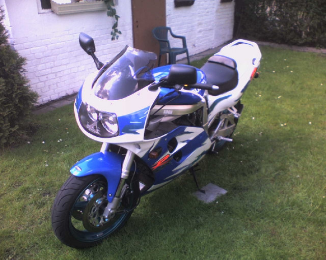 Suzuki GSX 1100R W 115KW 155PS - Motorraeder und Teile nach Marken - Köln