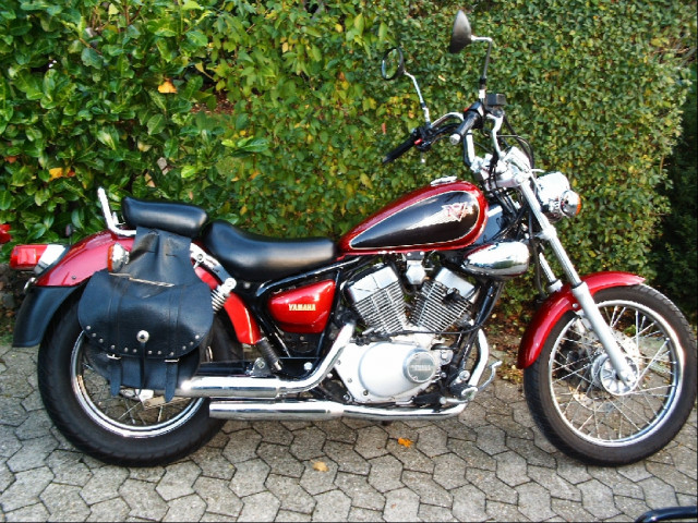 Verkaufe Yamaha XV 125 S - Bj. 98 - Motorraeder und Teile nach Marken - Düsseldorf