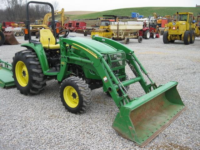 2007 John Deere 4320 - 6200 EUR - Nutzfahrzeuge - Hamburg