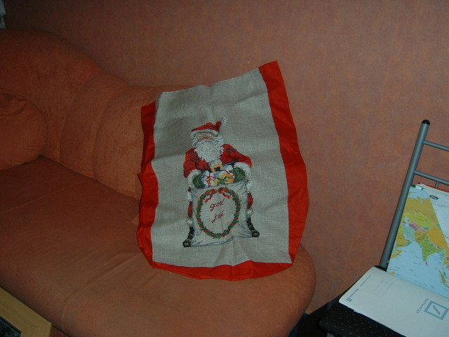 Selbstgestickter Weihnachtsgeschenkesack - Hobby Spiele - Bremerhaven