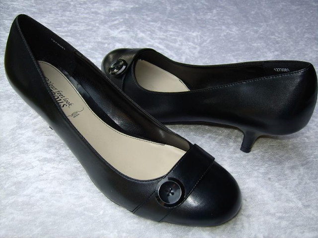 Preiswerter Shop für Damenschuhe ab Gr. 43 - Kleidung Schmuck Accessoires - Grossenkneten