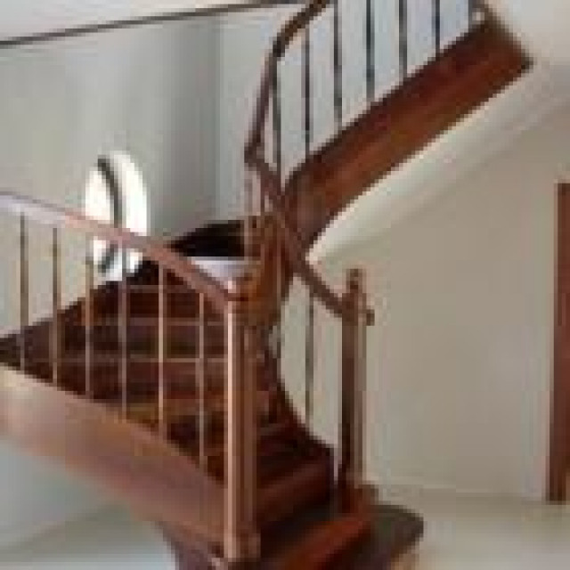 10 Jahre Garantie nur bei HOLZTREPPE ALBO - Handwerk Hausbau Garten - Bremen – Habenhausen