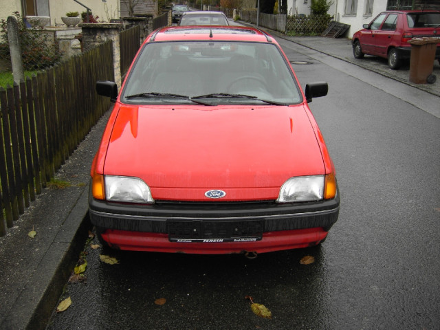 Ford Fiesta CLX - Autos nach Marken - Peißenberg