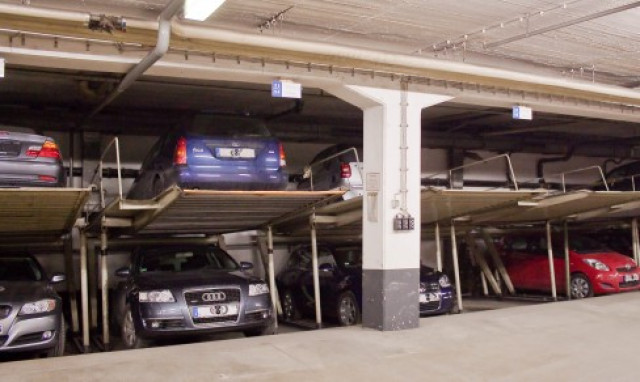 Vermiete Duplex Garagenstellplatz am Goetheplatz - Vermietungen - München