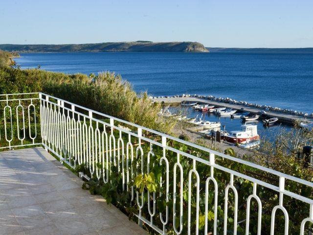 Ferienwohnung bis zu 4 Personen direkt am Meer bei Zadar Kroatien Dalmatien Mile - Urlaub Reise - Rtina Miletici  - Razanac