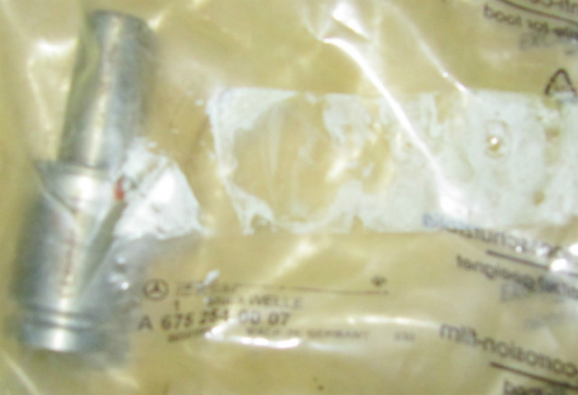 Welle Kupplung Mercedes-Benz LKW A 6752540007  - Auto Teile - Einbeck