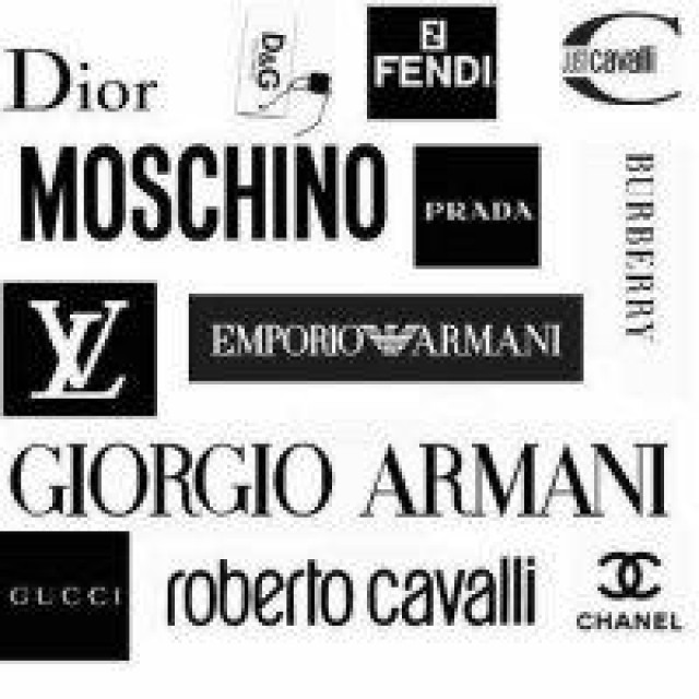 Luxusmarken wie Armani - Gucci und Co - Kleidung Schmuck Accessoires - Köln