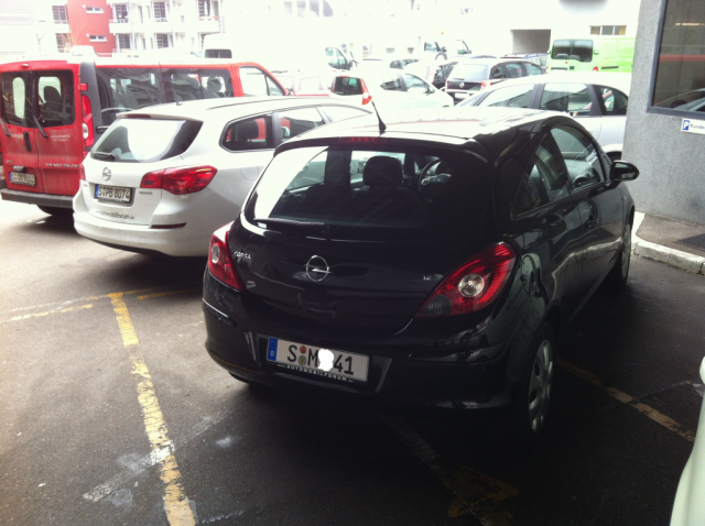 Opel Corsa 1.2l 16V aus erster Hand, gepflegt, schwarzmetallic - Autos nach Marken - stuttgart