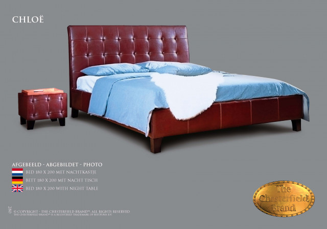 Gut schlafen in einem Chesterfield Bett - Moebel Haushalt - Leer