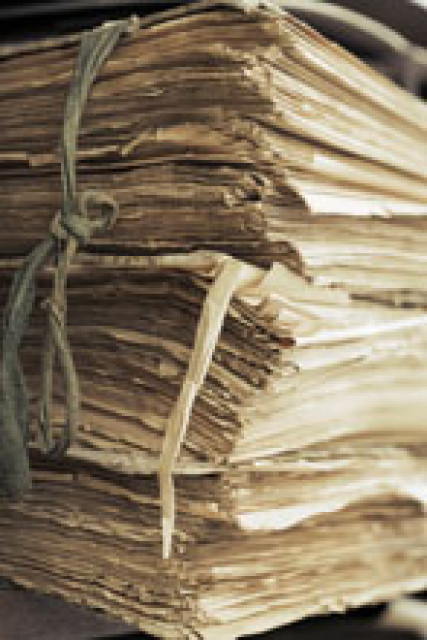 FOTOSCANNER für die DIGITALISIERUNG von AKTEN - Buero Geschaeft - ETTLINGEN