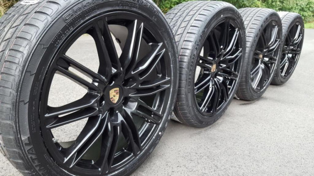 Porsche Cayenne 21 Zoll Sport Edition Felgen 295/ 35 Sommerreifen - Auto Teile - Essen
