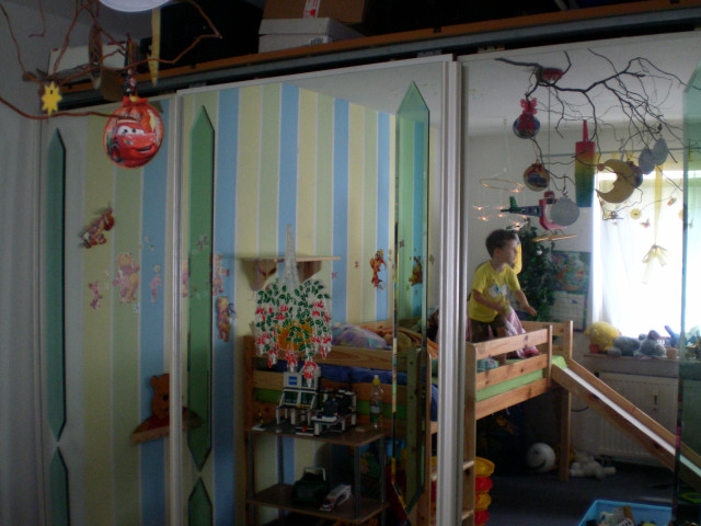 Kleiderschrank 3türig - Moebel Haushalt - Dresden