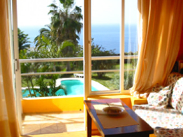 Wunderschönes Ferienhaus zu vermieten auf den exotischen KANAREN - Immobilien - La Listada, Abades TENERIFFA Wunderschönes Ferienhaus zu vermieten auf den exotischen KANAREN - Immobilien - La Listada, Abades TENERIFFA