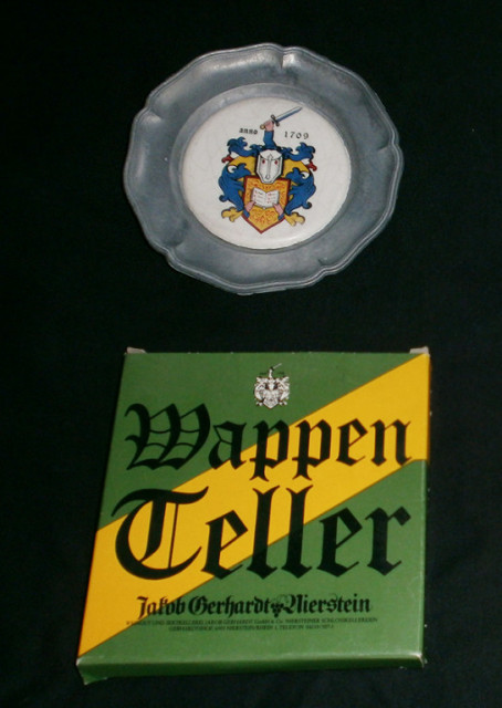Kleiner Zinnteller  -  Wappenteller - Moebel Haushalt - Regensburg